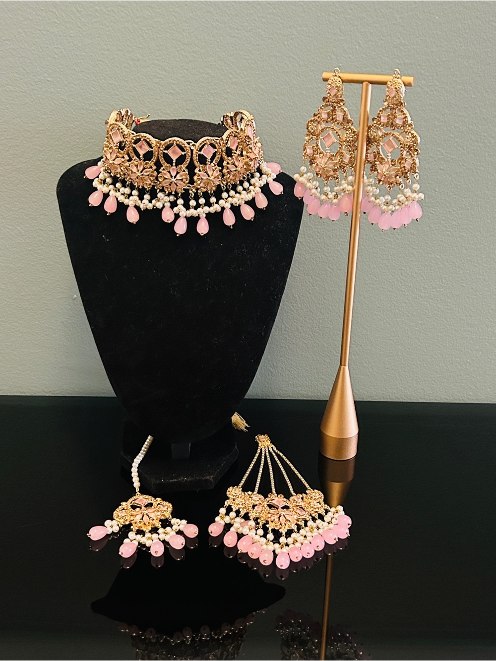Gold-Plated Pink Stone Choker & Earring Set - Picture 5 of 5